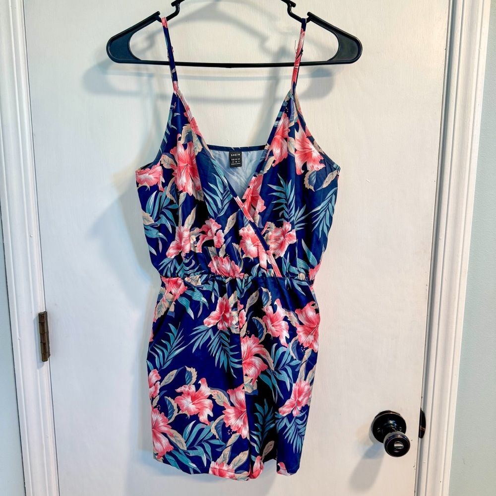Tropical Floral Spaghetti Strap Romper | Great | Medium | Poly Elastane Blend